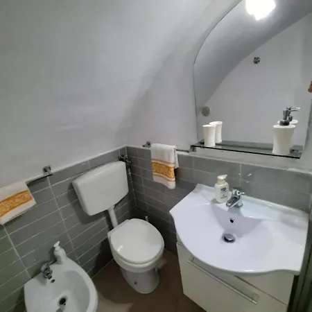 Apartment Civico 31 - Historic Centre *