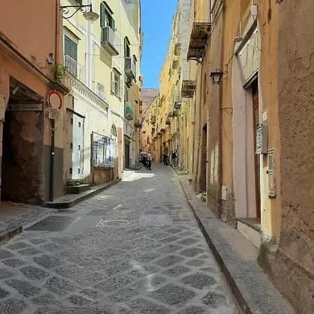 Civico 31 - Historic Centre Apartment *