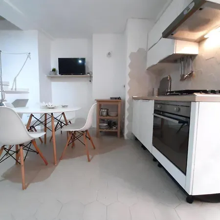 Civico 31 - Historic Centre Apartment *
